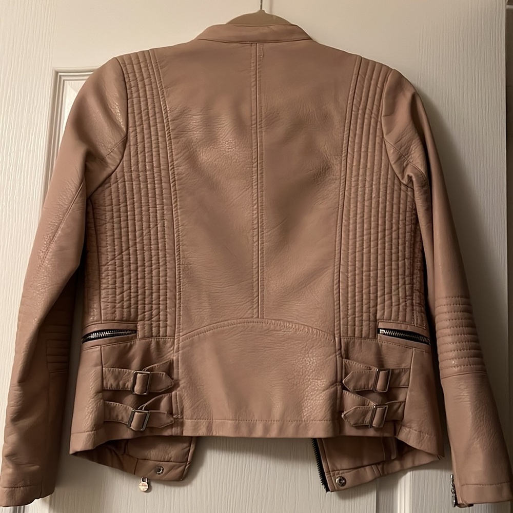 Leather Jacket - Picture 5 of 5